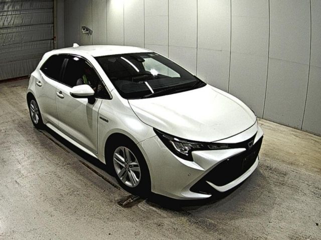 1099 Toyota Corolla sport ZWE211H 2020 г. (LAA Okayama)